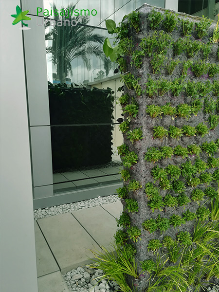 jardin vertical grupo marjal alicante
