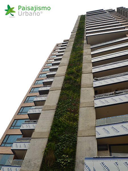 muro verde edificio colombia