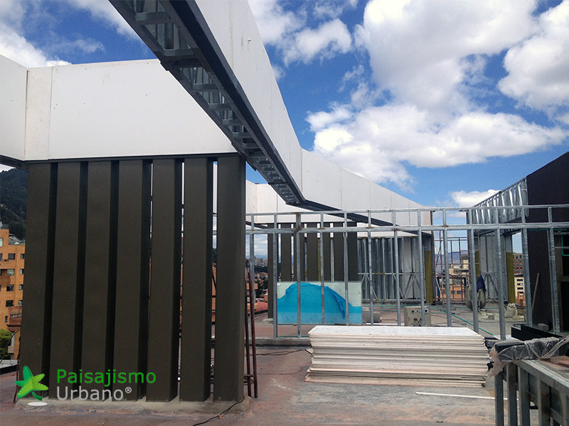 construcción jardin vertical mas grande del mundo