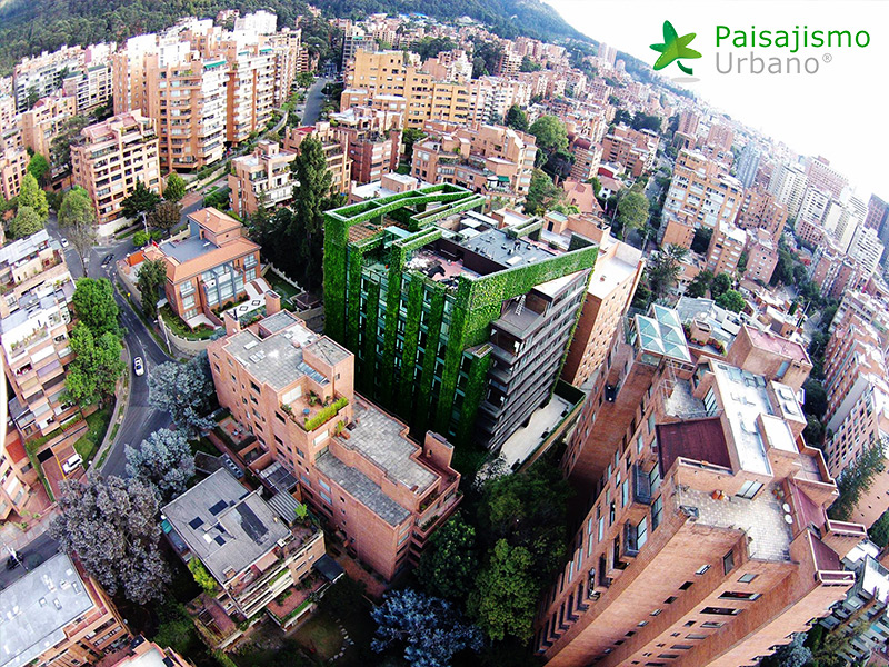 jardín vertical edificio santalaia bogotá