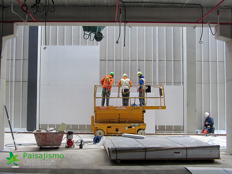 Jardín vertical restaurante Bálamo en Madrid​