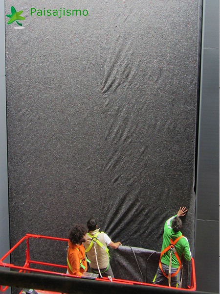 Jardín vertical restaurante Bálamo en Madrid​