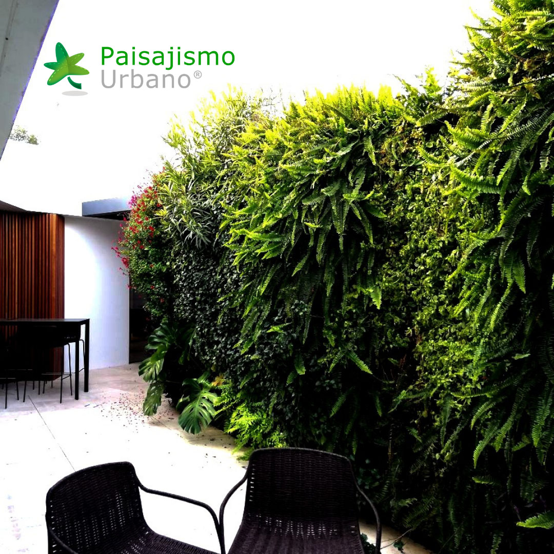 jardin vertical en residencia privada